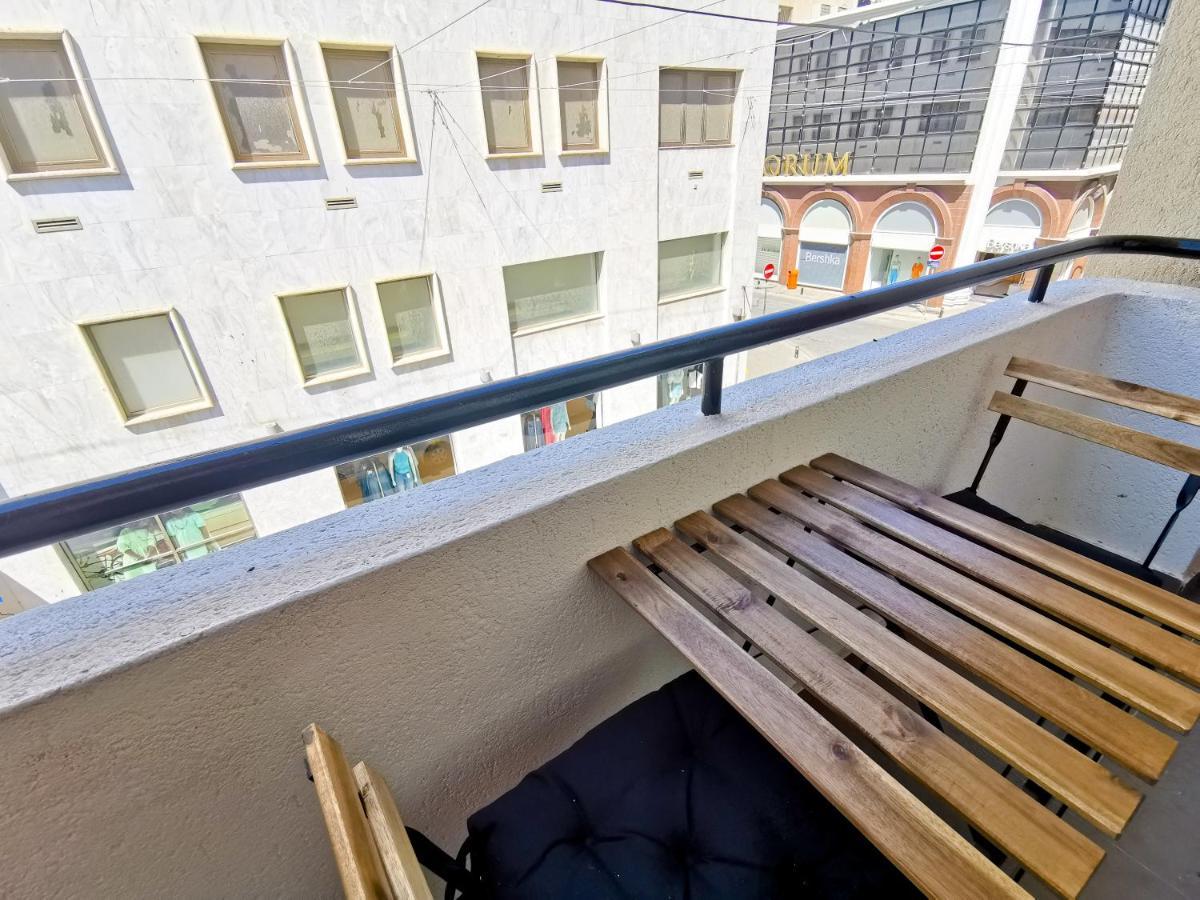 Beachy Keen City Apartment Λάρνακα Εξωτερικό φωτογραφία